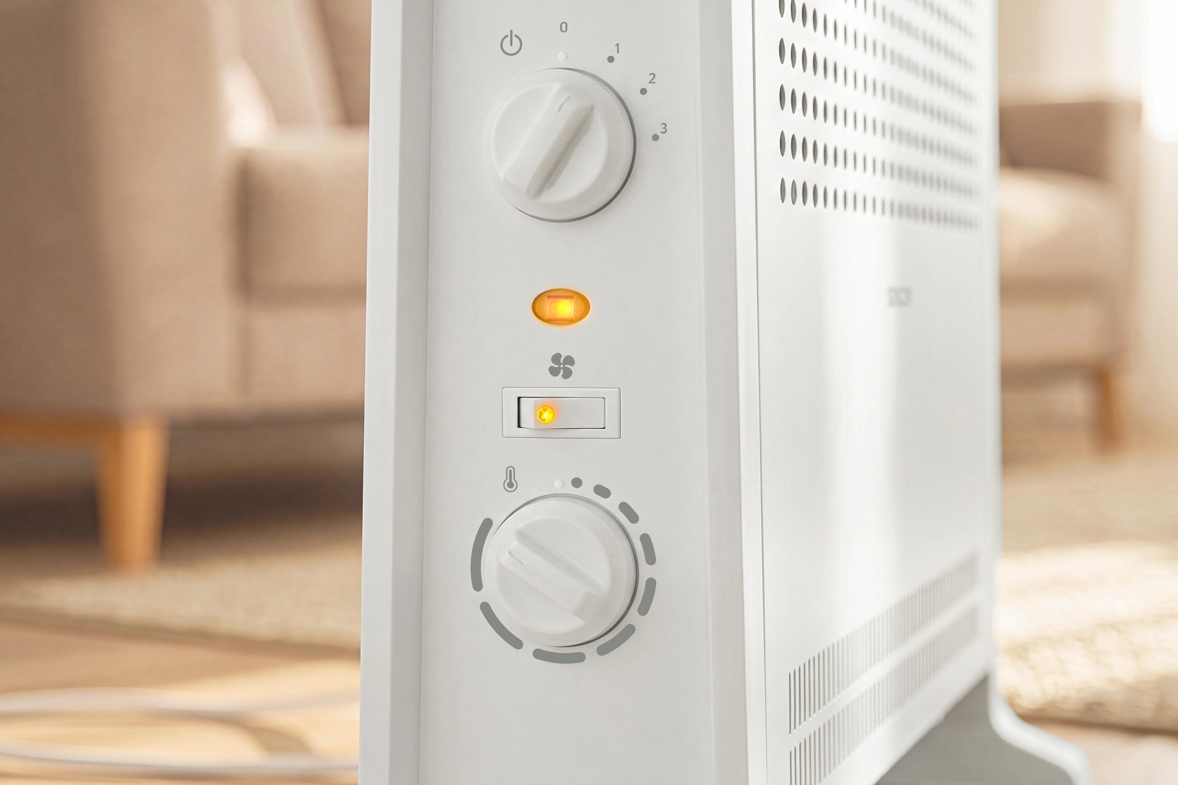 Sencor SCF 2021WH — Osobne pokrętło termostatu