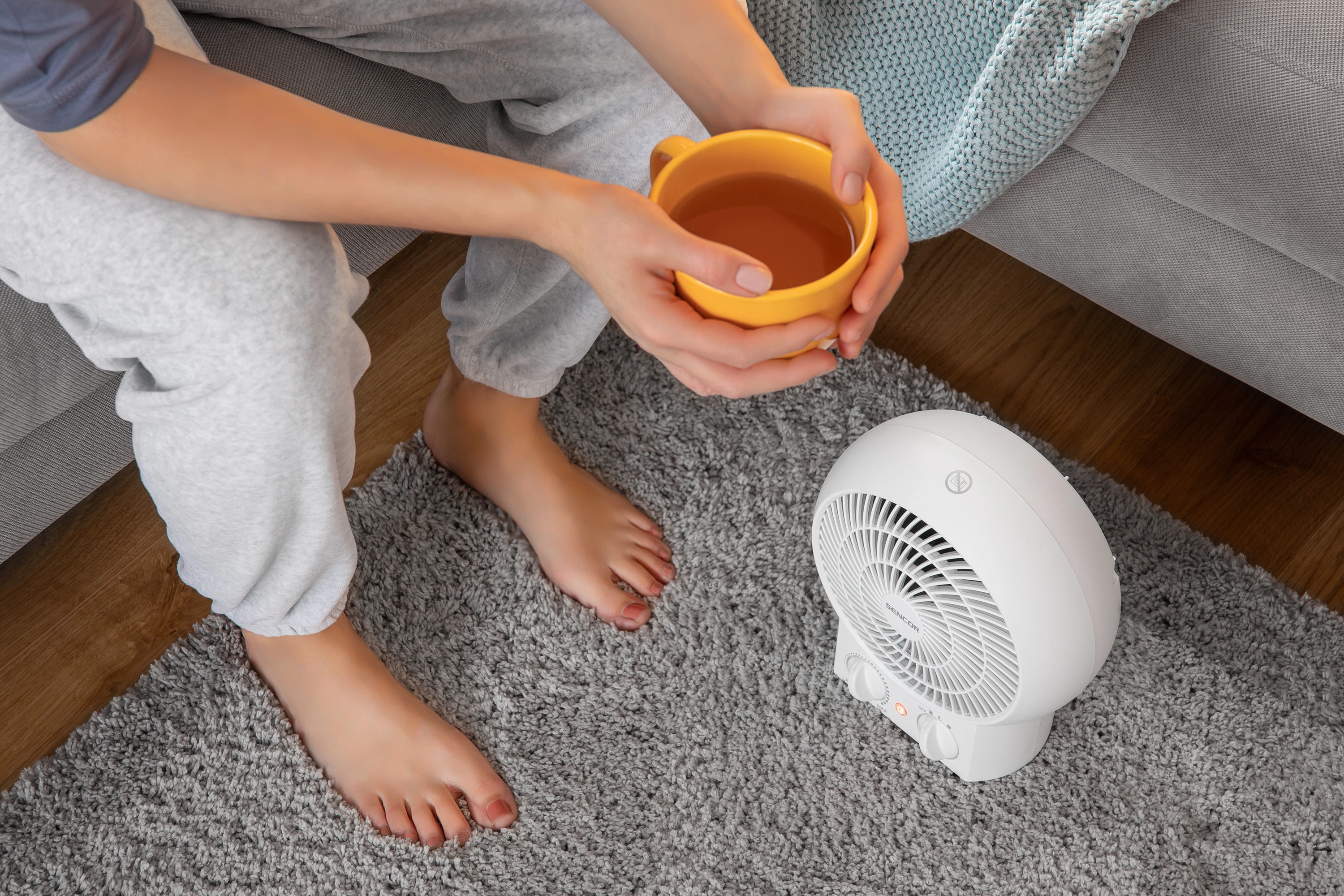 Sencor SFH 7020WH — Dwa stopnie: 1200 i 2000 W