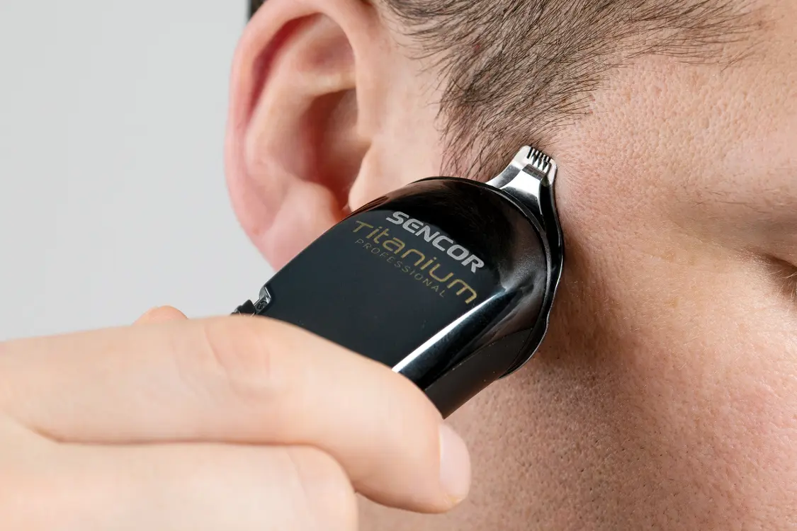 Sencor SHP 8305BK — Wąski trymer do miejscowych poprawek