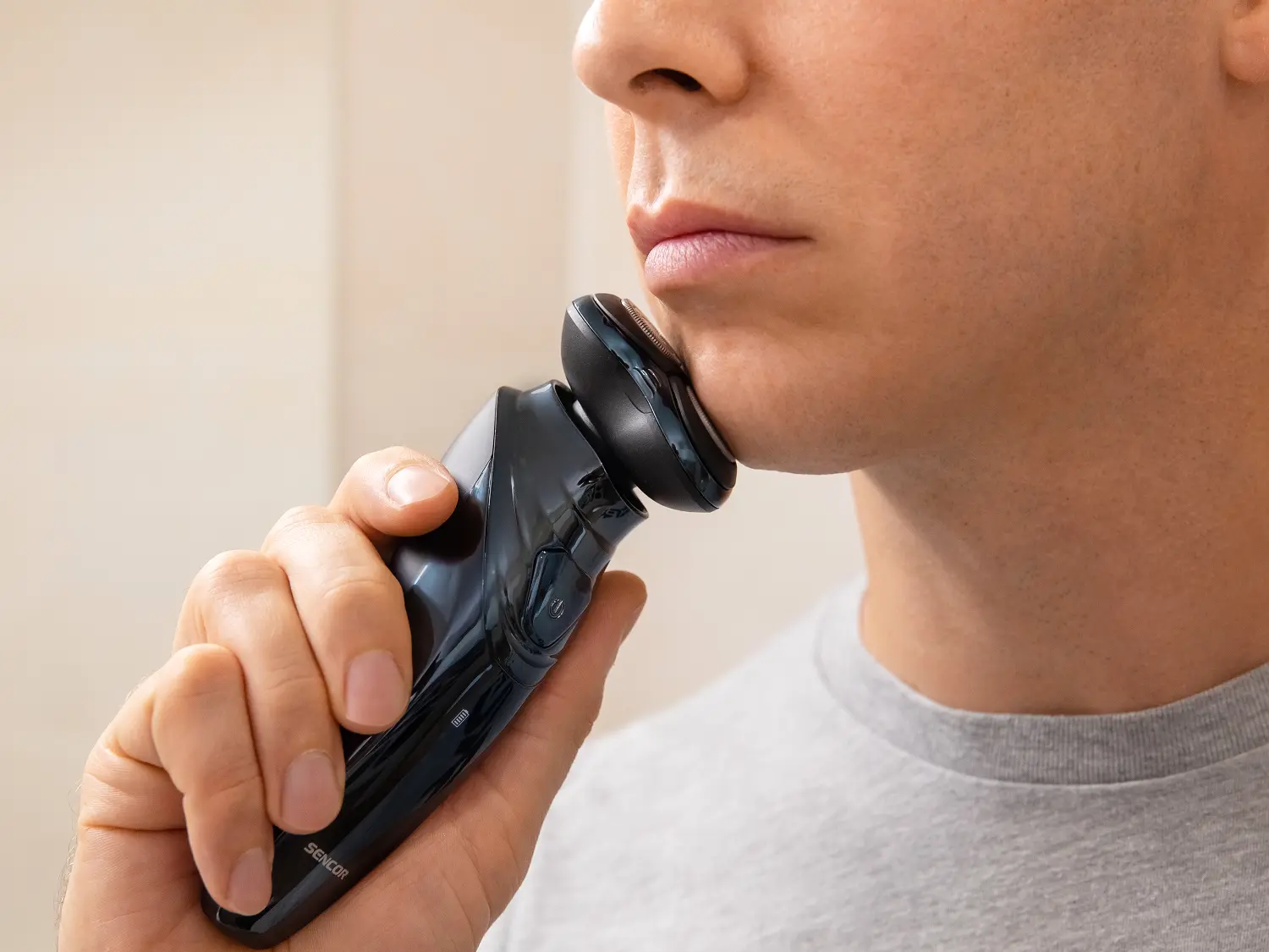 Sencor męska golarka głowicowa do golenia na sucho SMS 5510BK