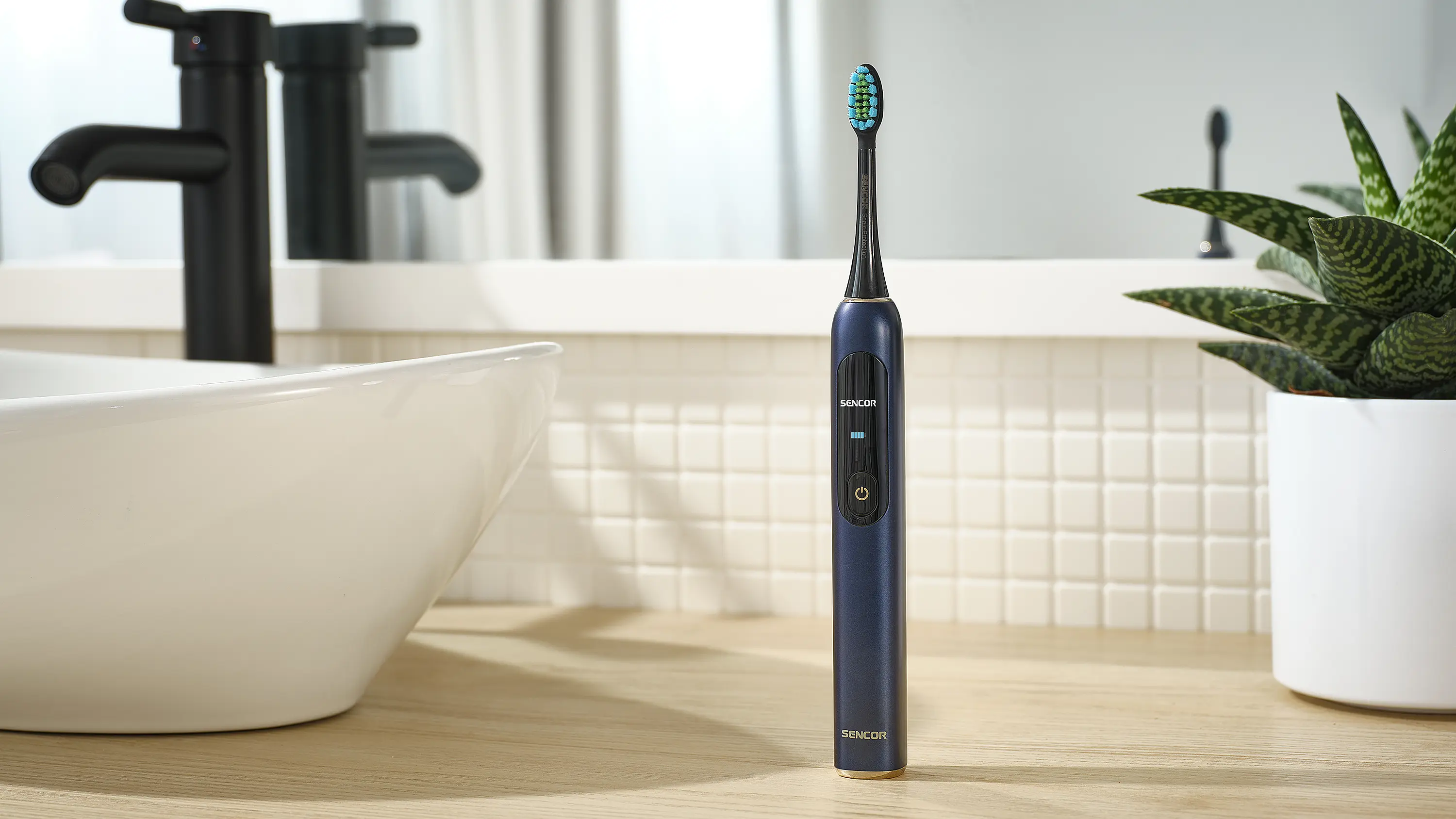 Sencor soniczna szczoteczka do zębów z inteligentnym timerem SOC 5010BL
