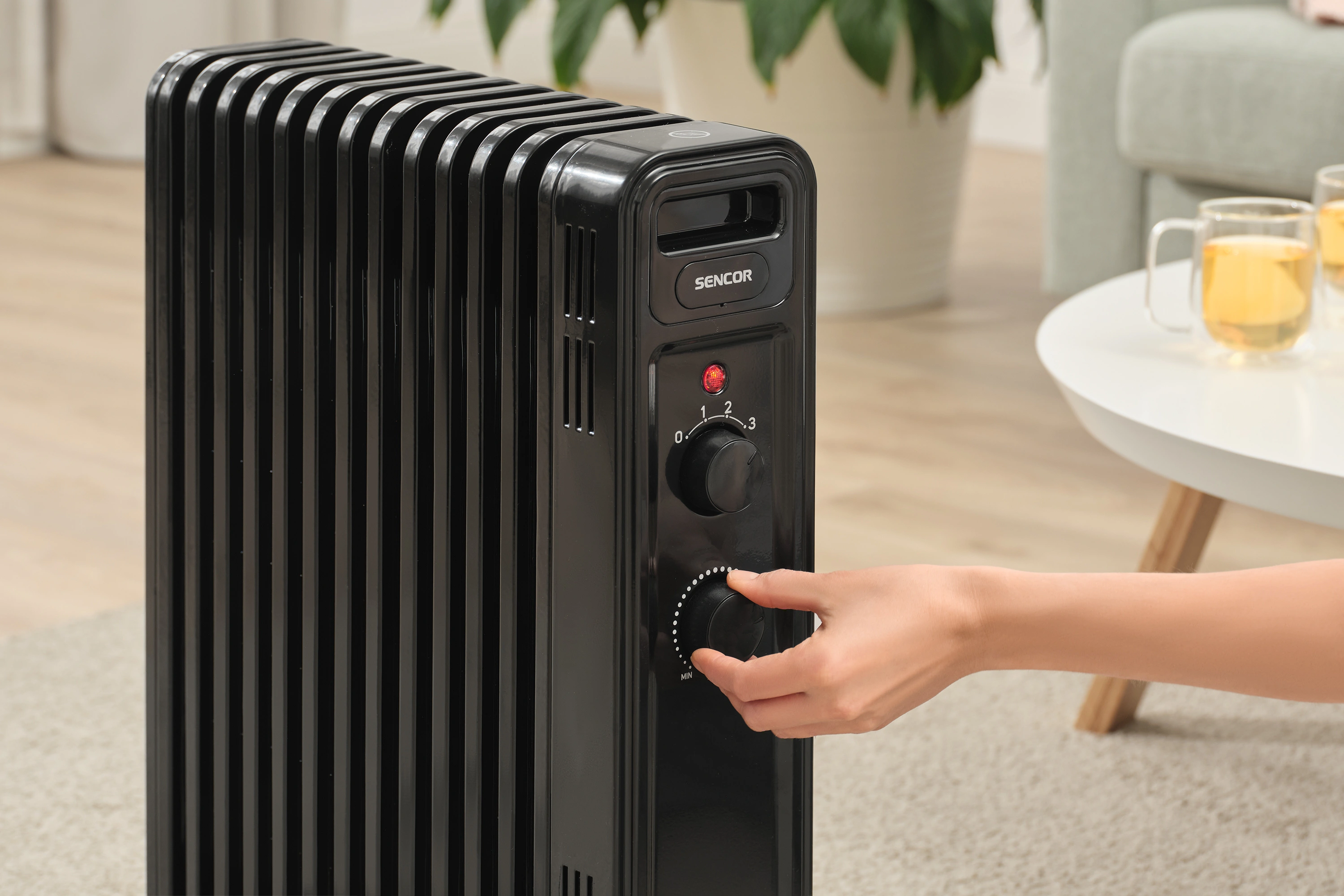 Sencor SOH 3513BK — Poziomy 1000, 1500 i 2500 W