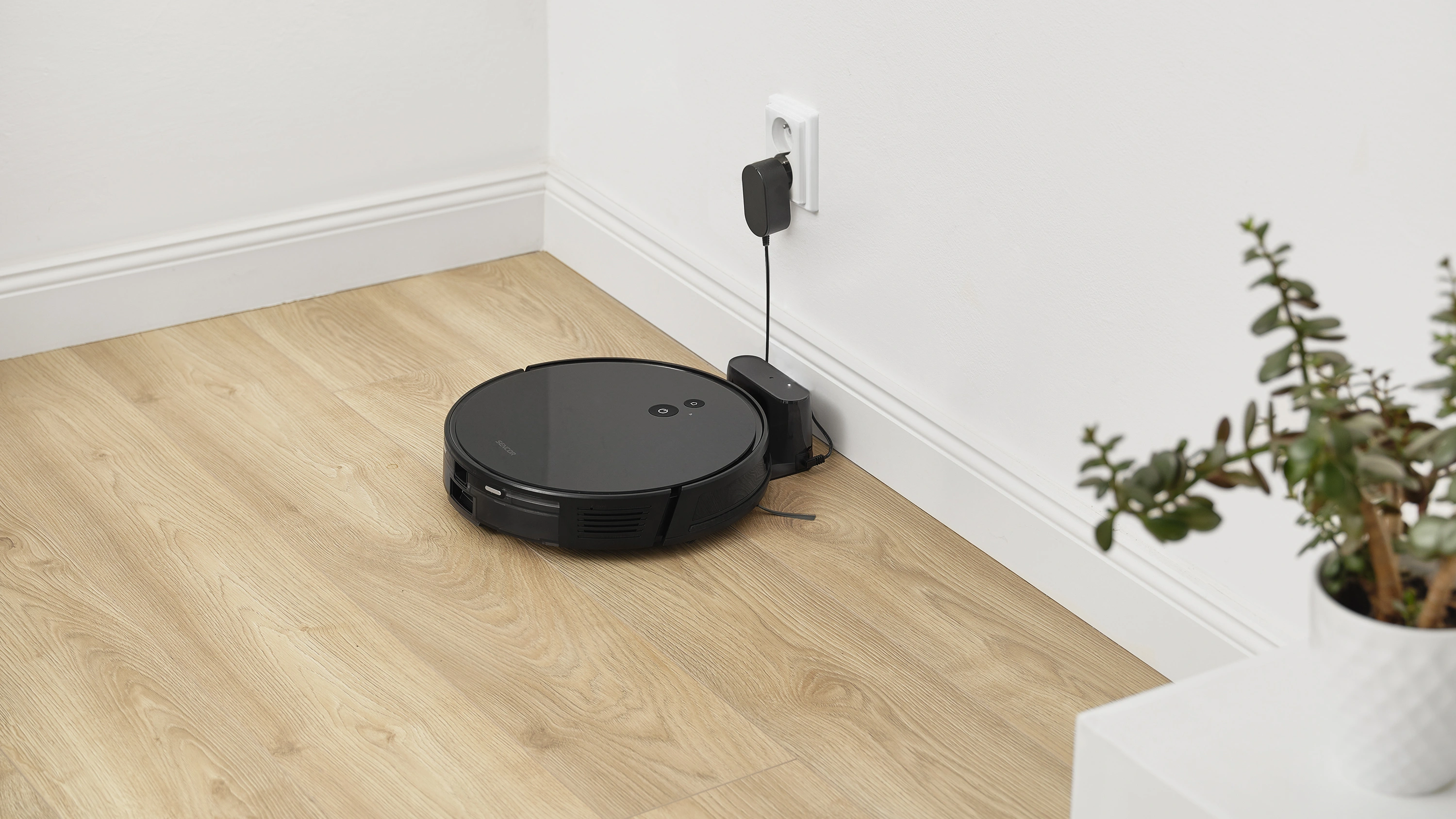 Sencor SRV 6450BK — Deklarowany hałas 60 dB