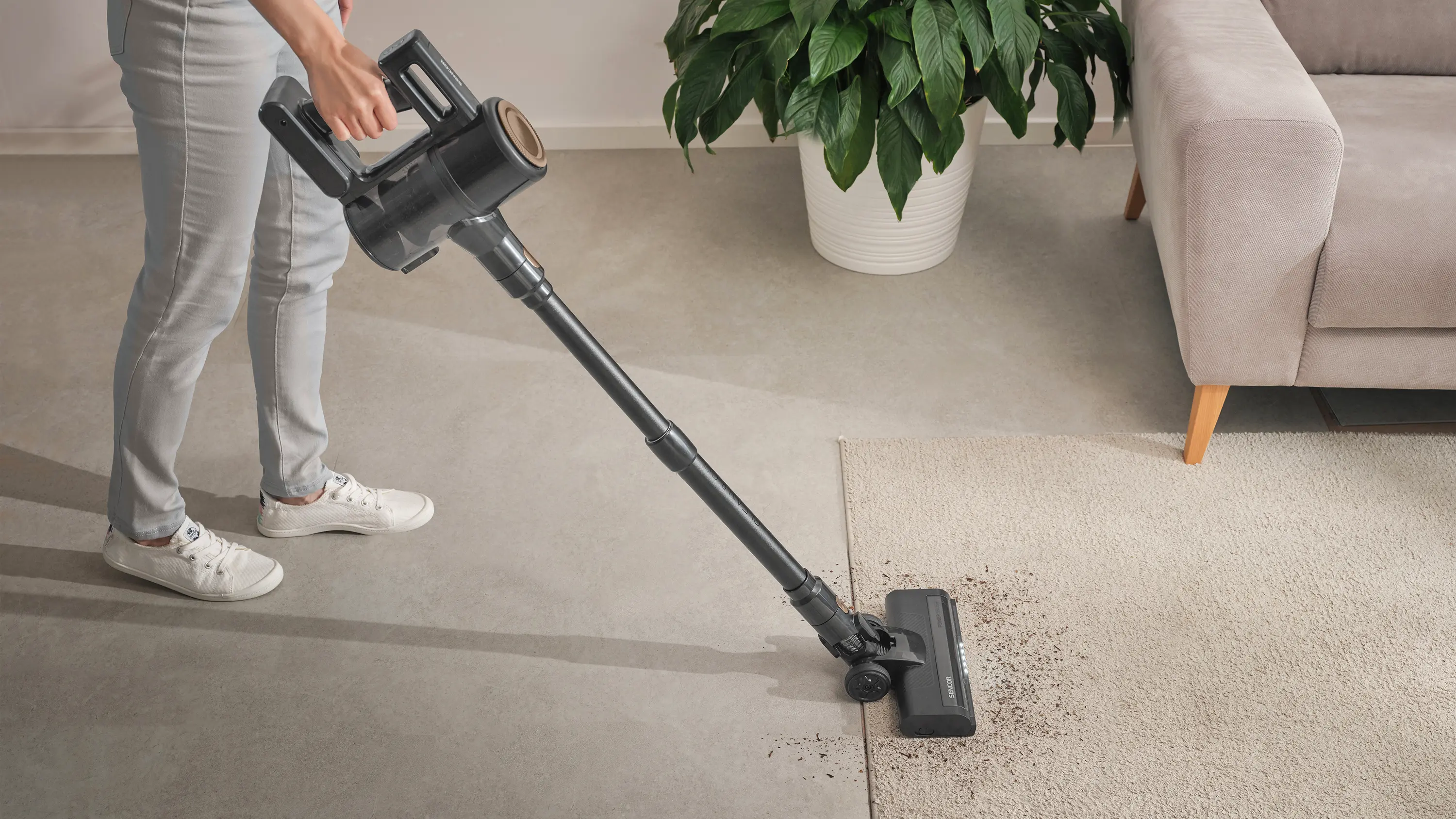Sencor SVC 7222BK — Model 3 w 1 z końcówką Cat & Dog