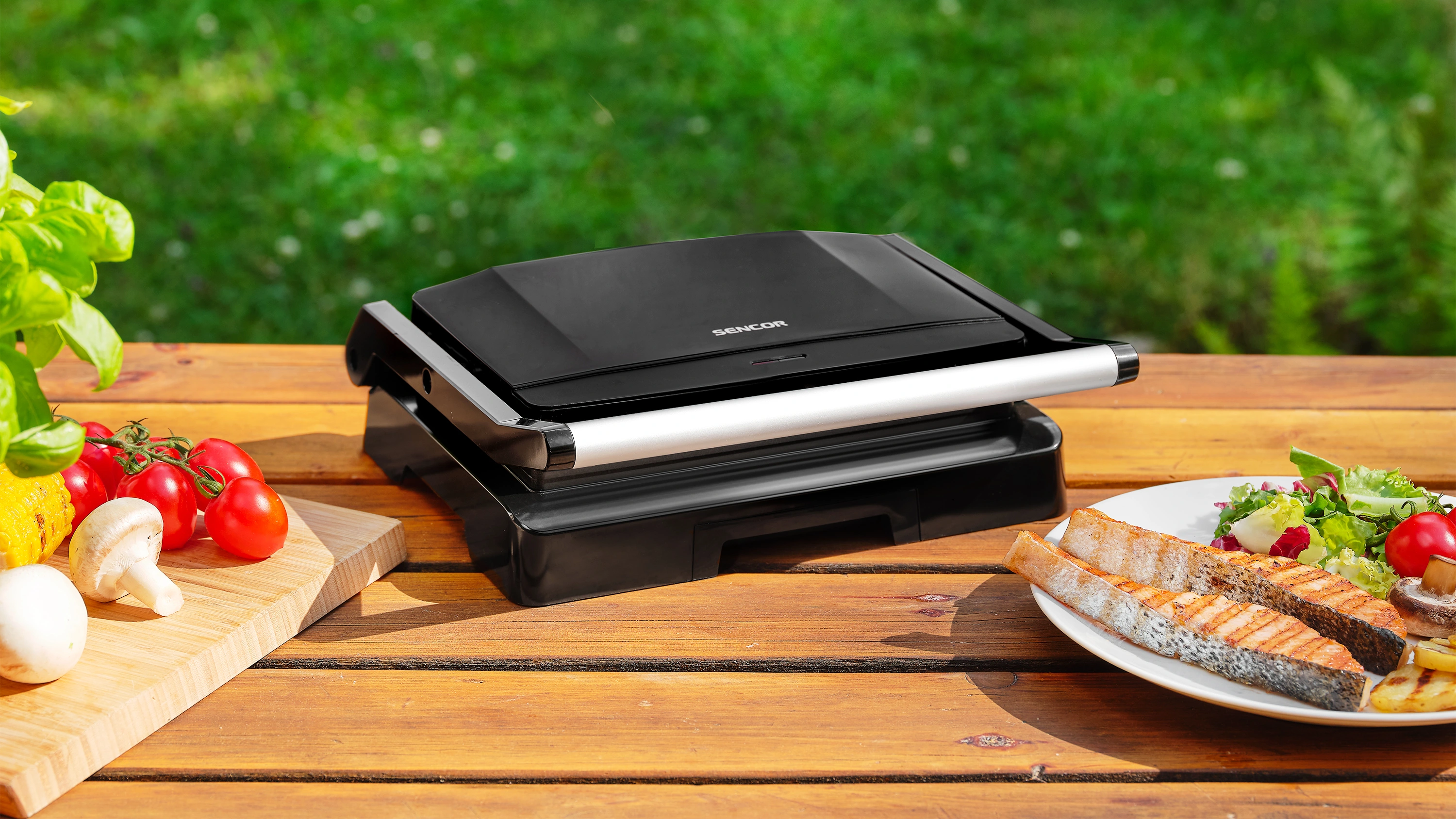 Sencor grill elektryczny kontaktowy z funkcją cooltouch SBG 2070SS