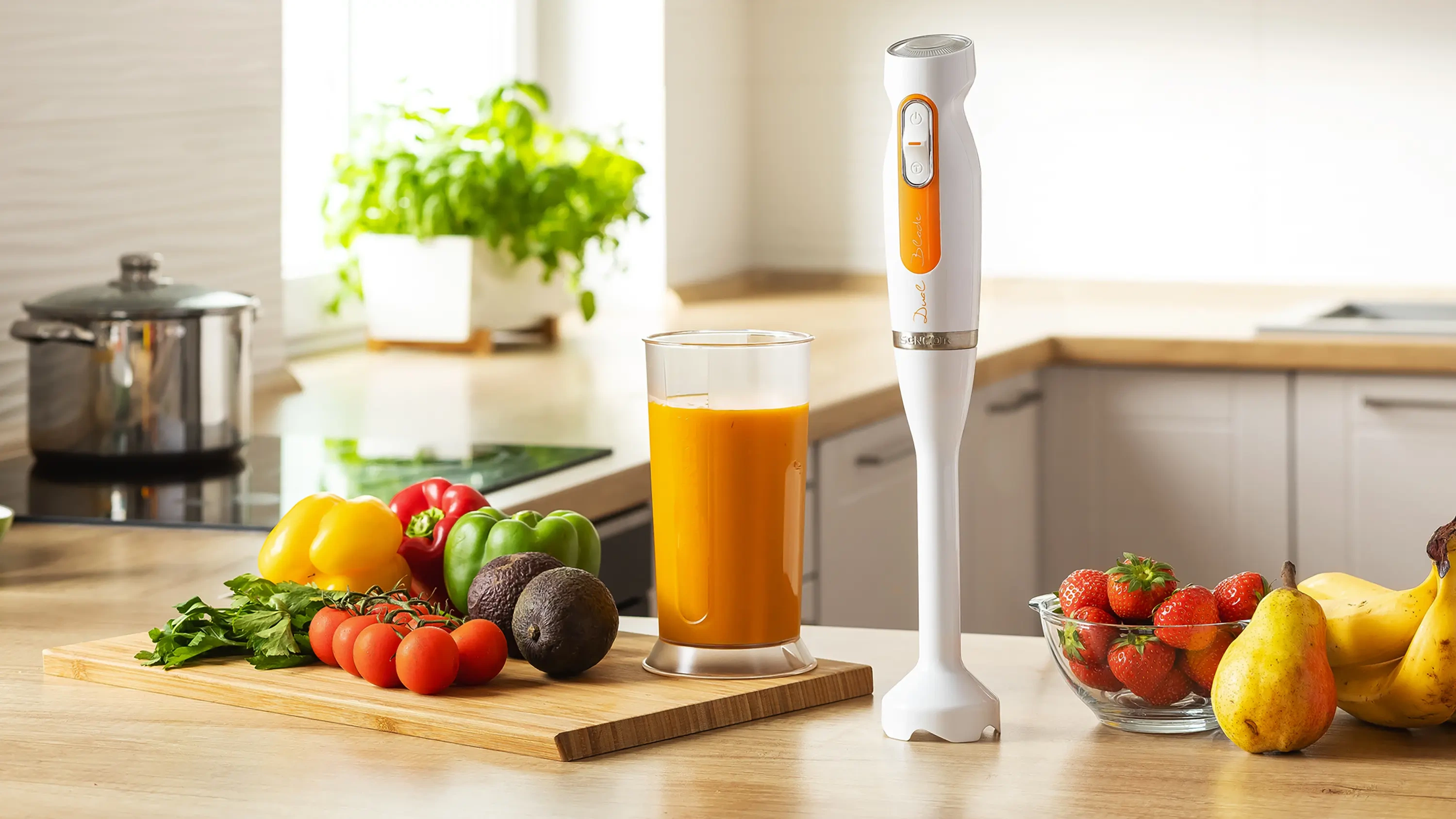 Sencor blender ręczny z funkcją turbo SHB 4211WH