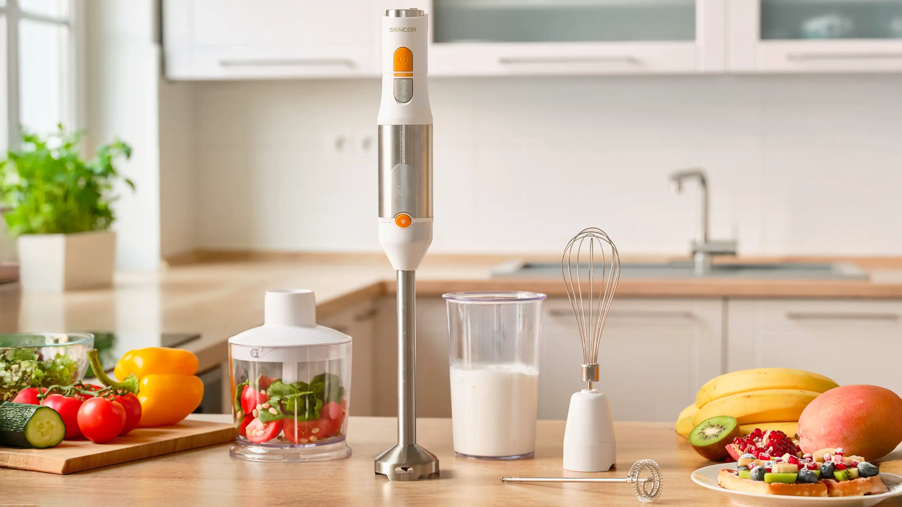 Sencor blender ręczny z bogatym zestawem akcesoriów SHB 6301WH
