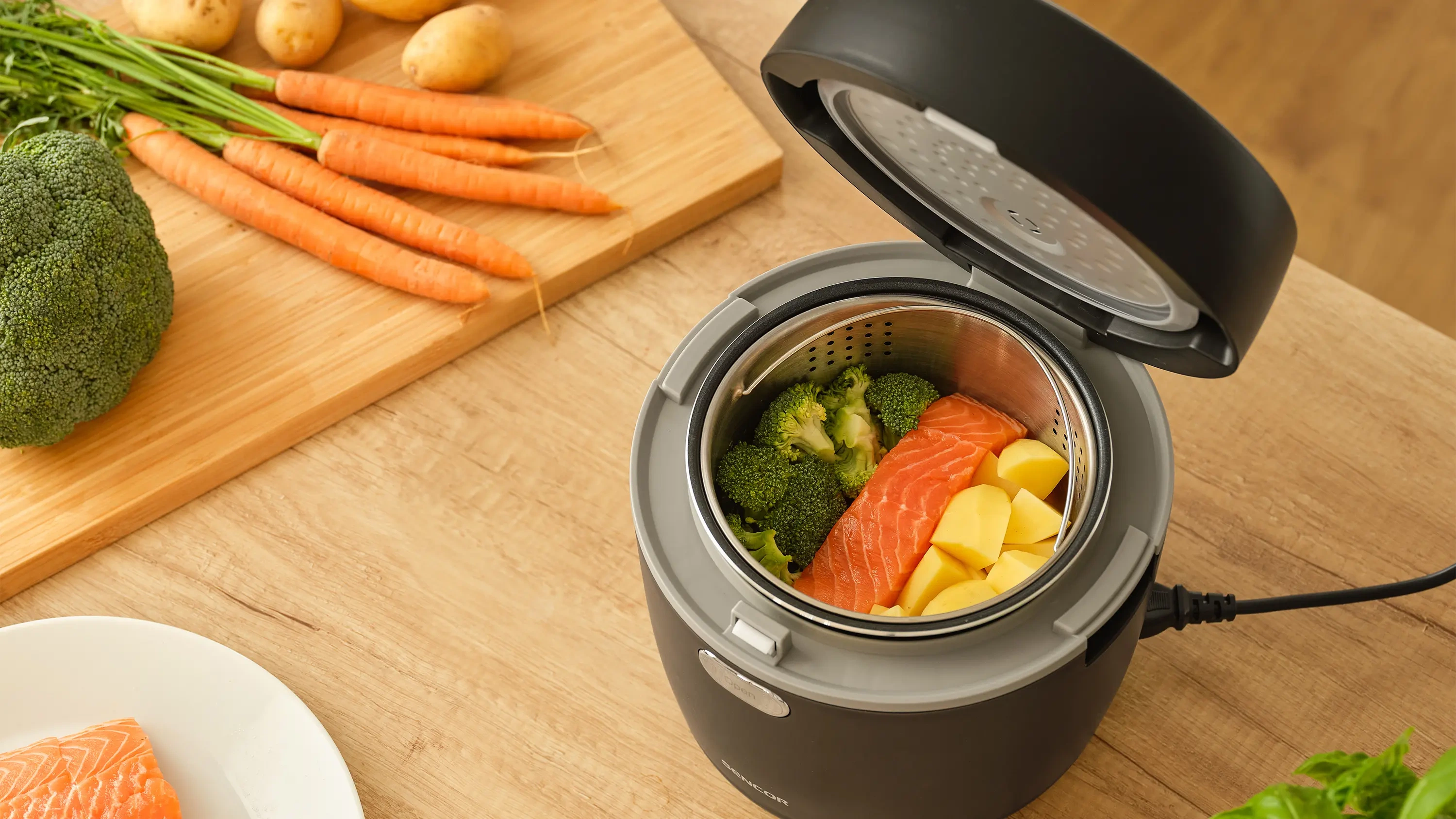 Sencor ryżowar low carb z koszykiem do gotowania na parze SRM 0671BK