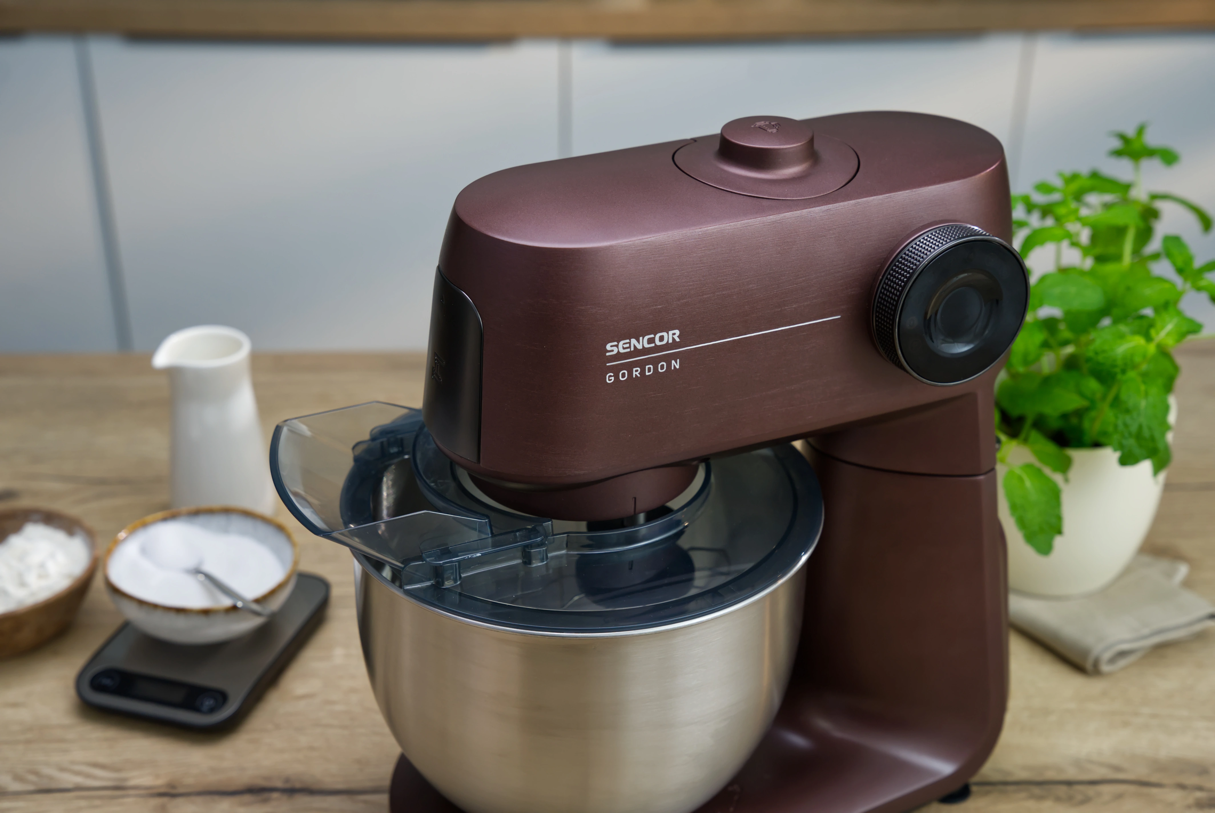 Sencor robot kuchenny z inteligentną wagą STM 7632WP