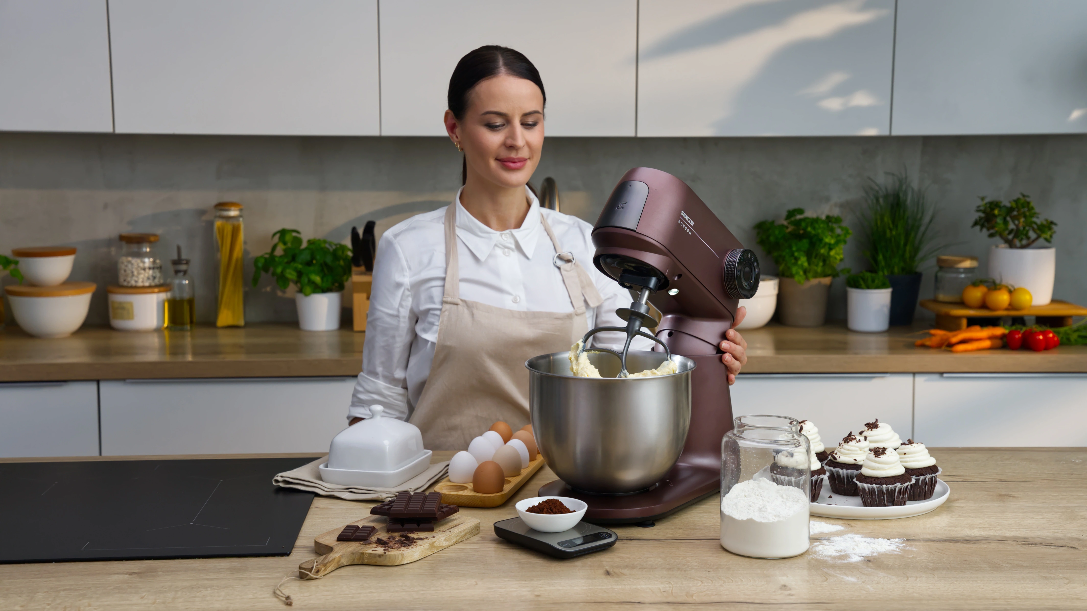 Sencor robot kuchenny z inteligentną wagą STM 7632WP