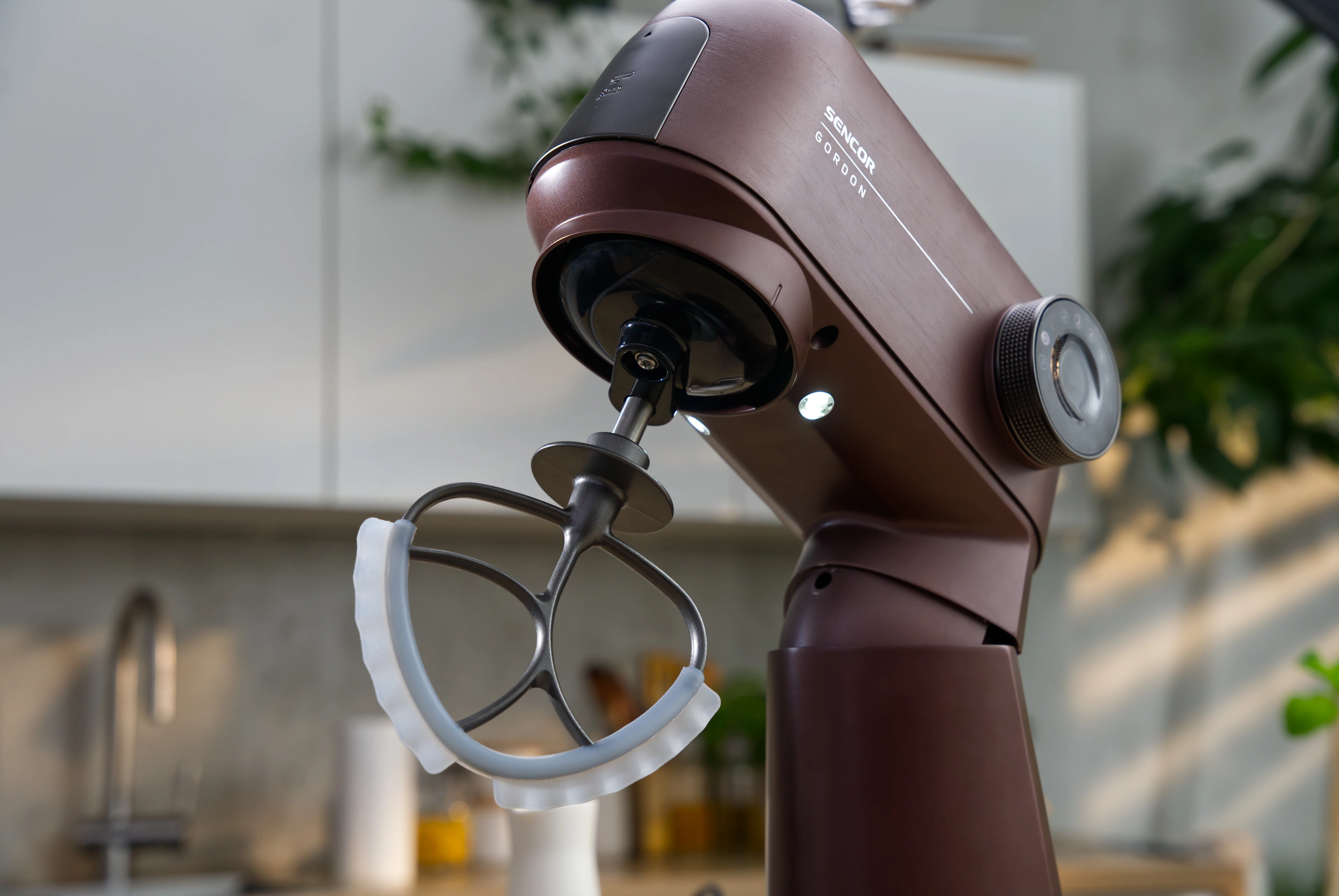 Sencor robot kuchenny z inteligentną wagą STM 7632WP