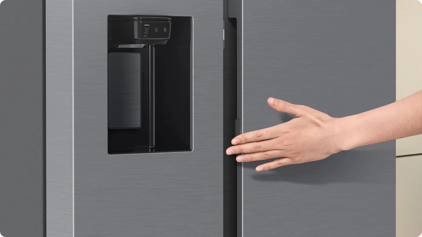 Samsung RS80F64KEFEO — Auto Open Door