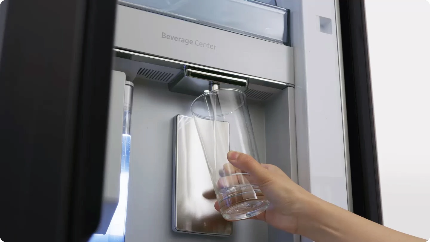 Samsung RF65DB960E22EO — Beverage Center