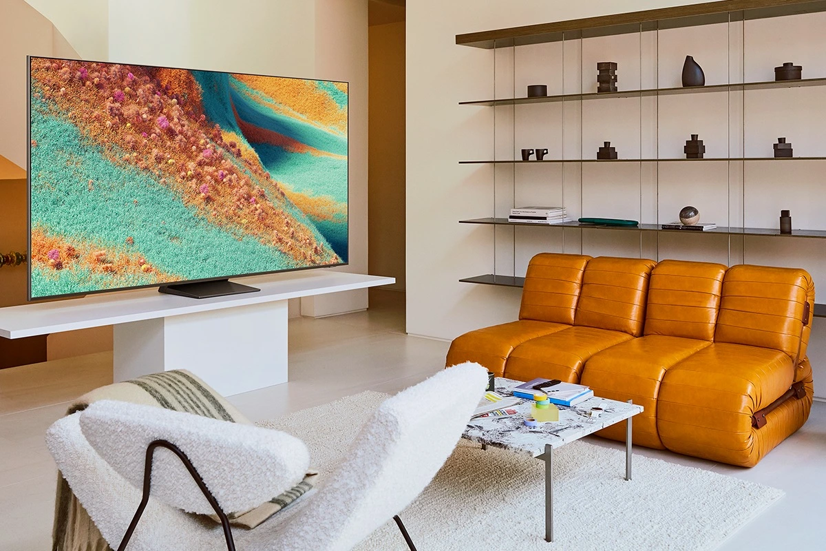 65" Neo QLED QN85F 4K Samsung Vision AI Smart TV (2025) — QE65QN85FAUXXH — widok 8