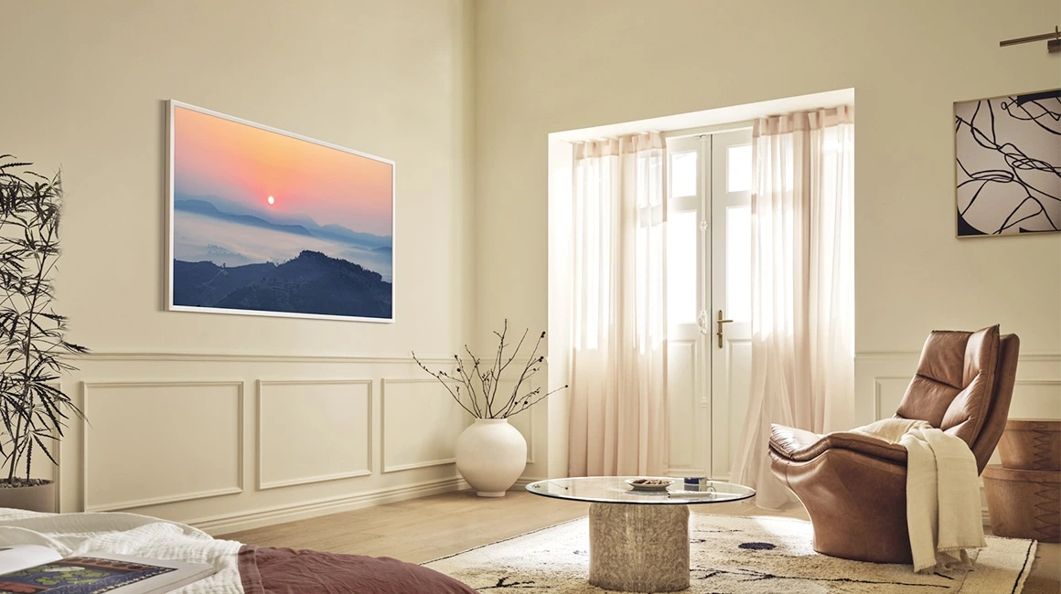 Samsung QE65LS03FWUXXH — The Frame w aranżacji wnętrza